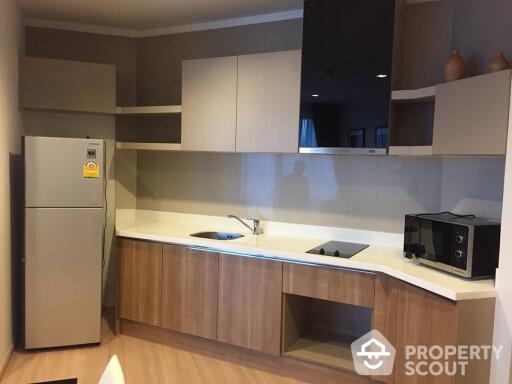 1-BR Condo at Rhythm Sathorn near BTS Saphan Taksin