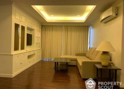 3-BR Condo at Newton Tower Condominium near BTS Nana