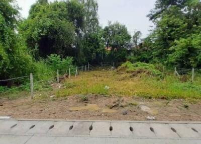 72 sq.wa. Land for sale Bang Sa re near ocean