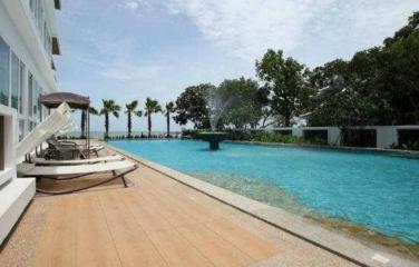 The Sand Beach Hotel Pattaya