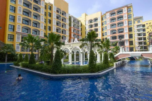 
                        1Bed Discount From 3.29 To 2.84M  Venetian Signature...