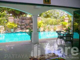 Jomtien Park Village Pool Villa For Sale