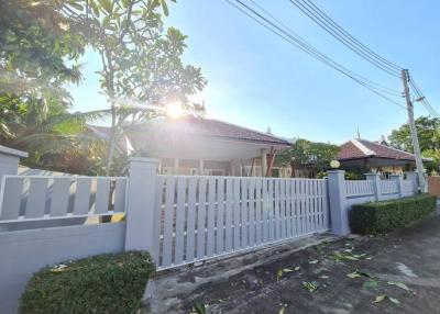 single house and garden Nong pru Pattaya