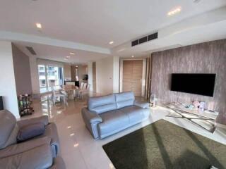 Reflection Beachfront Luxury Condo in Jomtien Pattaya