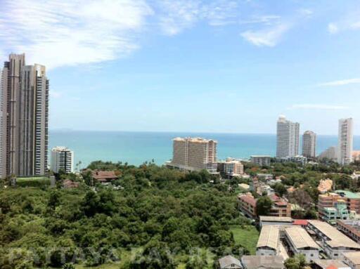 AD Hyatt Condominium for Sale in Wongamat