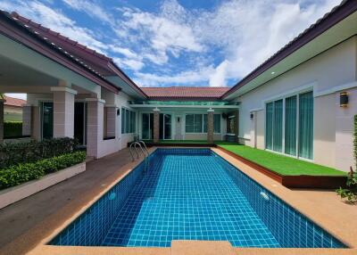Pool villa and garden Haui yai Pattya 3 bed 2 baths
