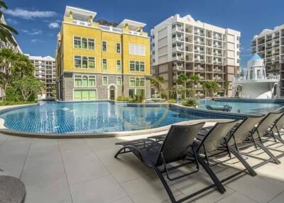 Gold Promotion for "One Bedroom " get free gold 5 baht Arcadia Beach Resort Pattaya