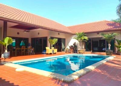 Pool Villa Huay Yai location (price 8.9 million baht)