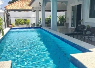 Single Pool villa  good community area South Pattaya
