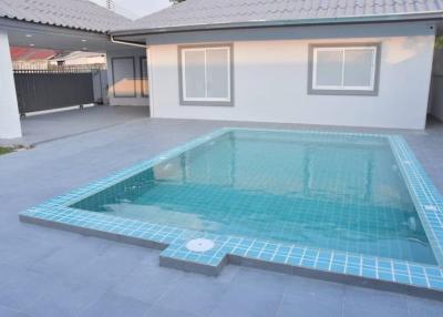 House for sale with furniture Jacuzzi pool Swimming Pool  Complete facilities