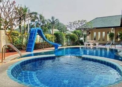 pool villa for sale 5 bed 5 baths siam country Pattaya