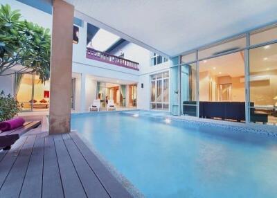 pool villa najomtien 5 bed 6 baths ready to move in