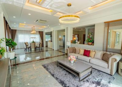 Baan Pool Villa 2 Storey Pattaya Very luxury house