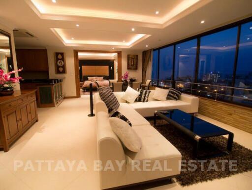 135 ตรม., 2 ห้องนอน, 2 ห้องน้ำ คอนโด ราคา ฿ 8,500,000