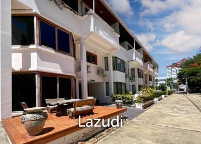 3 Storey 5 Bedroom Townhouse : Baan Suksamran