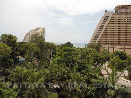 Large Unit in View Talay Residence 6 For Sale