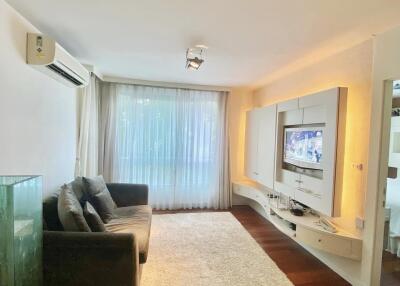 For SALE : The 49 Plus 2 / 1 Bedroom / 1 Bathrooms / 54 sqm / 6500000 THB [S11835]