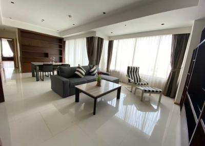 For SALE : The Emporio Place / 2 Bedroom / 2 Bathrooms / 108 sqm / 19000000 THB [S11831]