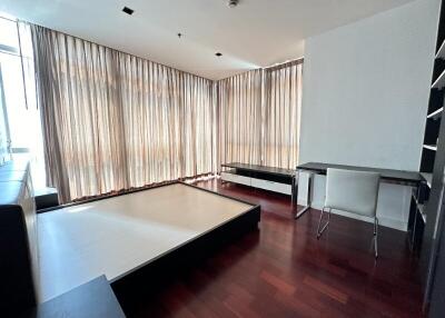 P17CR2404011 แอทธินี เรสซิเด้นซ์ 2 Bed