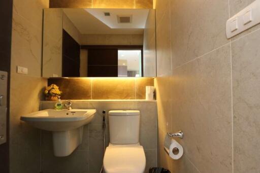 Spacious 1 bedroom condo at The Astra Chiang Mai