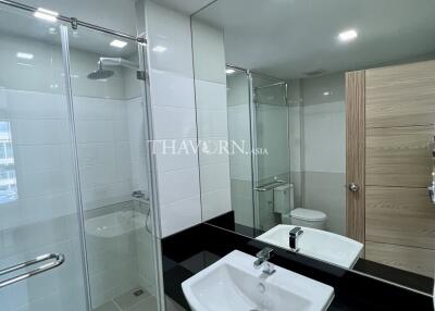 ขาย คอนโด 1 ห้องนอน 48.1 ตร.ม. ใน  Whale Marina Condo, Pattaya