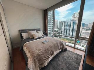 Pet Friendly  For Rent 2 Bed 2 Bath Condo Fullerton Sukhumvit