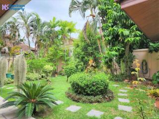 Balinese Style Pool Villa at Hua Hin Hillside Hamlet3