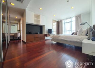 3-BR Condo at Nusasiri Grand Condominium near BTS Ekkamai