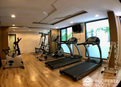 1-BR Condo at Zenith Place Sukhumvit 42 Condominium near BTS Ekkamai