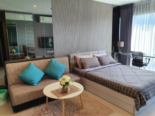 For Rent Studio Apartment Rhythm Sukhumvit 36-38 only 5 minute walk from BTS Thonglor