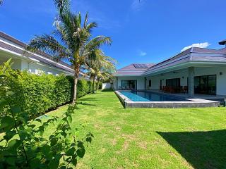 Large 3 Bed 3 Bath Pool Villa For Sale on The Clouds