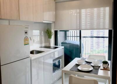 1-BR Condo at Life Sukhumvit 48 near BTS Phra Khanong