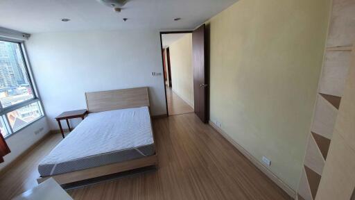 Lovely Place for Rent - 2 beds  - 165.00 sqm - 50000 THB