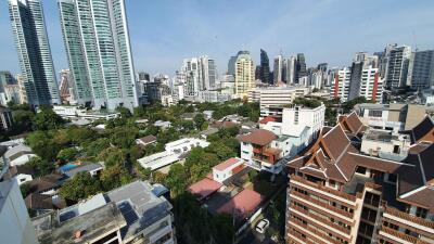 Lovely Place for Rent - 2 beds  - 165.00 sqm - 50000 THB