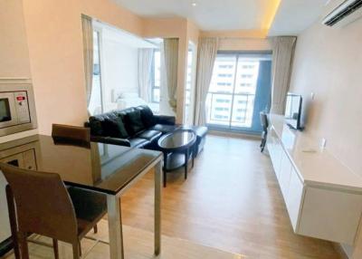 1 Bed 1 Bath 41 SQ.M H Sukhumvit 43