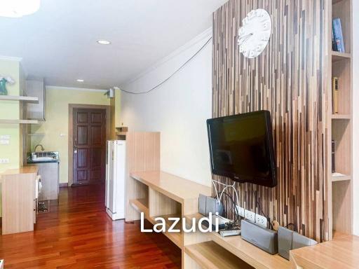 Baan Klang: 1 bed Condo With Mountain Veiws