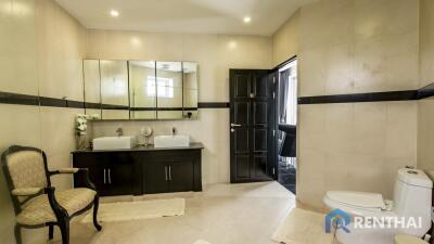 Hot sale! Newly renovated 2 storey pool villa Modern style.