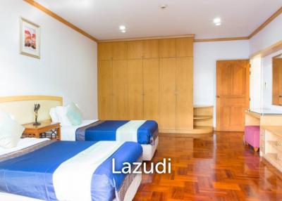 2 Bed 2 Bath 200 SQ.M Chaidee Mansion