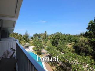 2 Bed 2 Bath Luxurious Condo in Sam Roi Yot