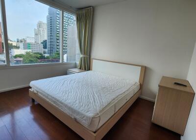 Good-Sized Condo Asoke