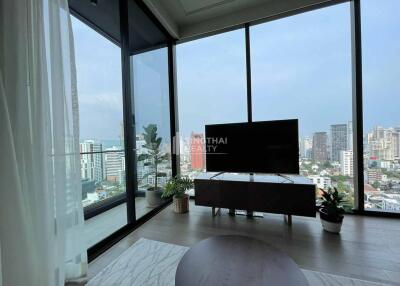 For RENT : Celes Asoke / 2 Bedroom / 2 Bathrooms / 76 sqm / 85000 THB [10907692]