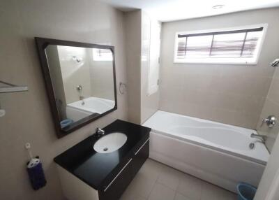 For SALE : Wattana Suite / 3 Bedroom / 3 Bathrooms / 132 sqm / 10900000 THB [S11845]