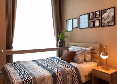 2 bed Condo in Noble Revolve Ratchada 2 Huai Khwang Sub District C020212