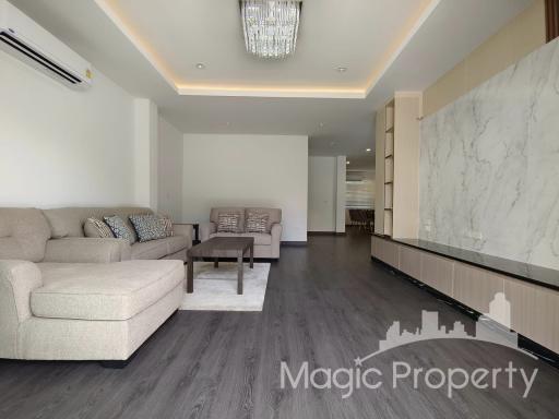 4 Bedrooms Single House For Sale in Sukhumvit 65, Watthana, Bangkok