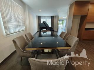 4 Bedrooms Single House For Sale in Sukhumvit 65, Watthana, Bangkok