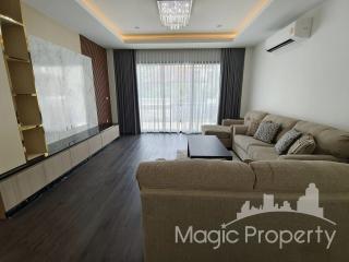 4 Bedrooms Single House For Sale in Sukhumvit 65, Watthana, Bangkok