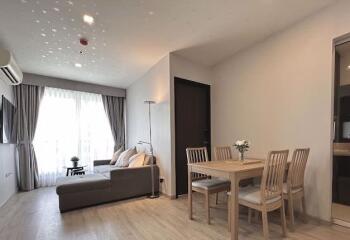 2 bed Condo in Rhythm Sukhumvit 44 Phra Khanong Sub District C020197