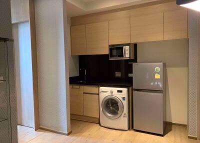 2 bed Condo in Park Origin Phromphong Khlongtan Sub District C020196