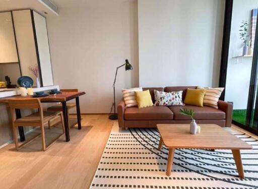 1 bed Condo in BEATNIQ Sukhumvit 32 Khlongtan Sub District C020182