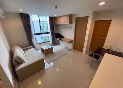 1 bed Condo in Zenith Place Sukhumvit 42 Phra Khanong Sub District C020171